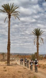 Equipo DAN en carrera Titan Desert 2018